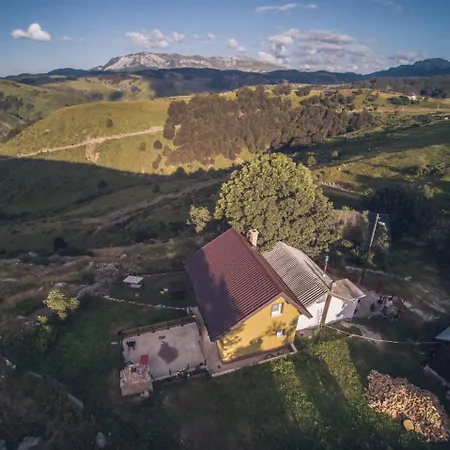 Vila Vikendica